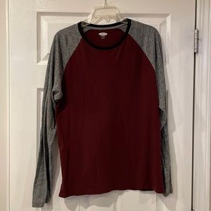 Men’s red & gray soft-washed long sleeve shirt